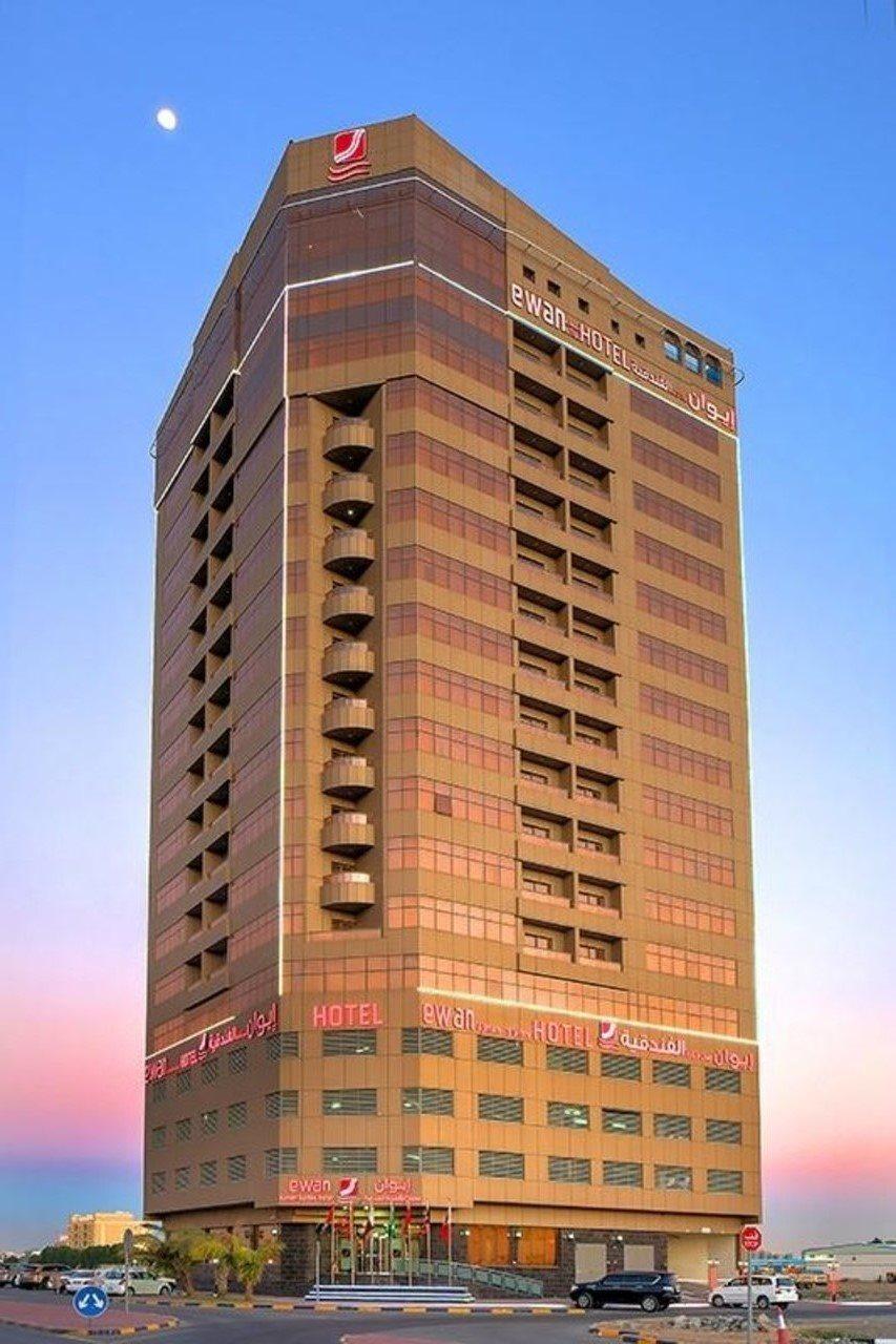 Ewan Ajman Suites Hotel Extérieur photo