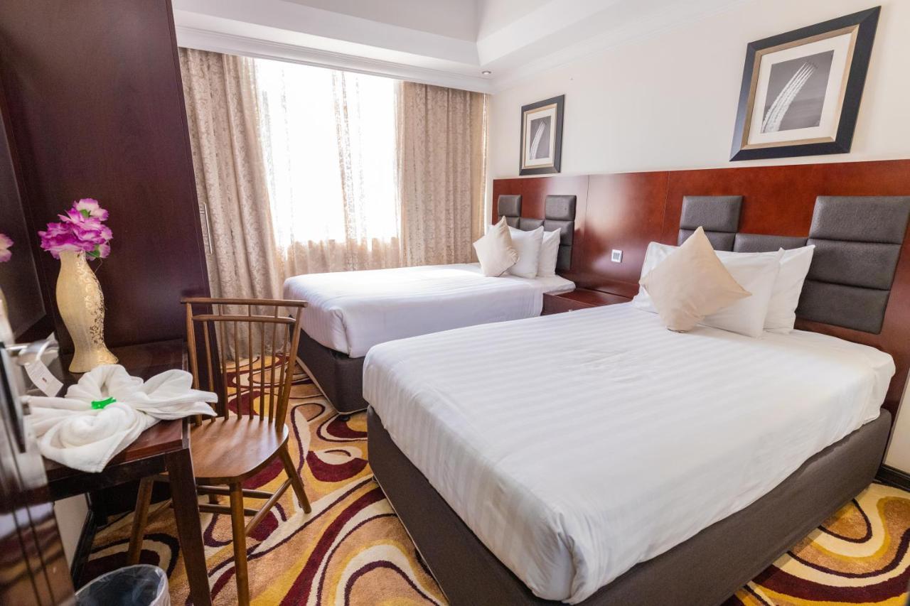 Ewan Ajman Suites Hotel Extérieur photo