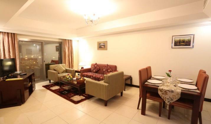 Ewan Ajman Suites Hotel Extérieur photo
